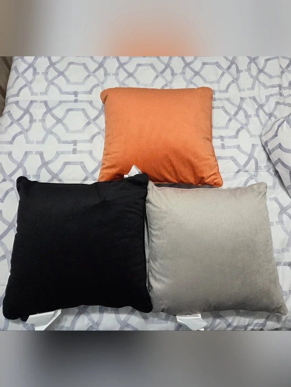 NWOT Set of Three Ghost Throw Pillows